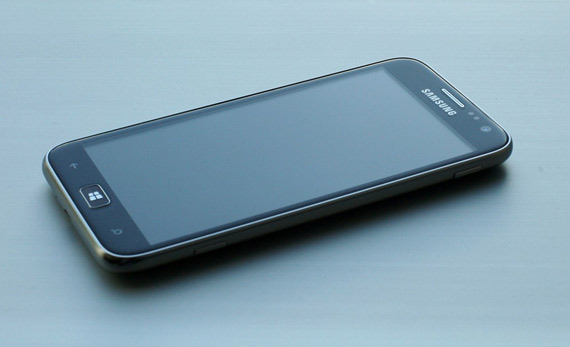 Samsung-ATIV-S-hands-on-8.jpg