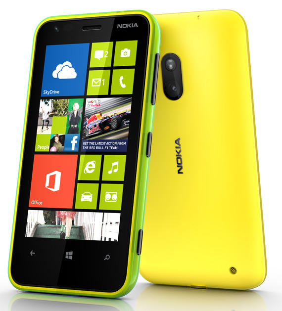 Nokia Lumia 620, Με Windows Phone 8 και οθόνη 3.8 ίντσες ClearBlack display