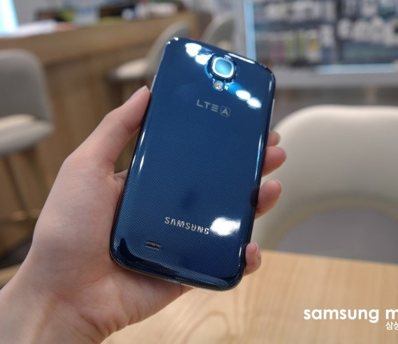 Samsung Galaxy S4 LTE Snapdragon 800