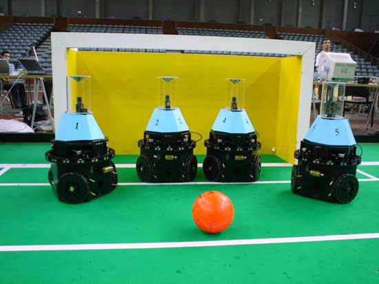 , RoboCup, Το κύπελλο ποδοσφαίρου των ρομπότ