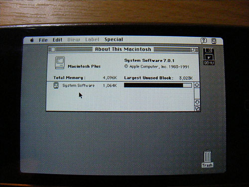 , Mac OS 7 στο iPhone