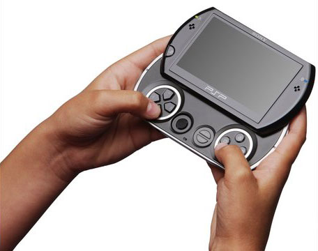 , Sony PSP, Έρχονται τα minis