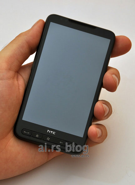 , HTC Leo, Νέες φωτογραφίες με το τέρας