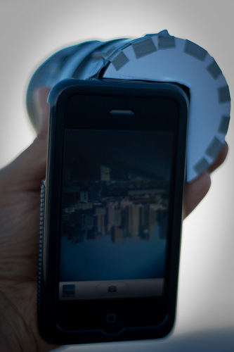 , Phone-O-Scope, iPhone με εναλλασσόμενους φακούς SLR