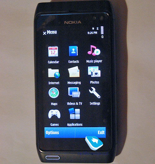 , Nokia N8, Αποκαλύψεις με Symbian^3 και 12 Megapixels