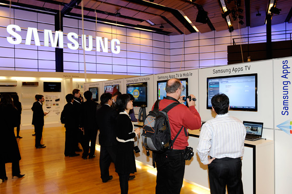 , Samsung 3D LED TV, Τηλεόραση από άλλο πλανήτη