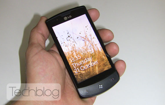, LG Optimus 7 με Windows Phone 7, βήμα βήμα το πρώτο power on