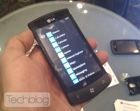 , LG Optimus 7, Ένα γρήγορο hands-on
