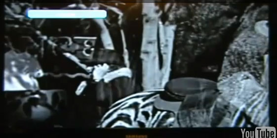 , Κινητό εμφανίζεται σε ασπρόμαυρη ταινία του 1928;
