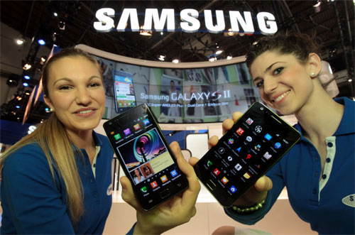 , Samsung Galaxy S II είναι τεράστιο!