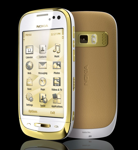 , Nokia Oro, Με χρυσό, δέρμα και Symbian Anna
