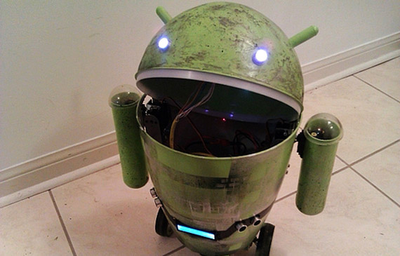 , Android robot από σκουπιδοτενεκέ, Με 73 ευρώ και πολύ μεράκι