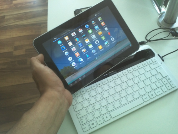 , Samsung Galaxy Tab 10.1 slim +keyboard, Ένα γρήγορο hands-on