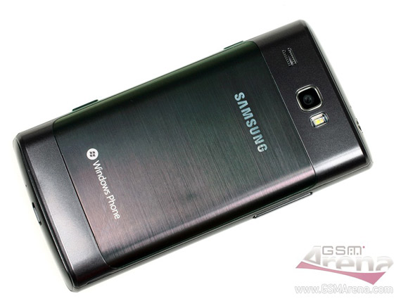 , Samsung Omnia W, Windows Phone Mango με Super AMOLED και 1.4GHz