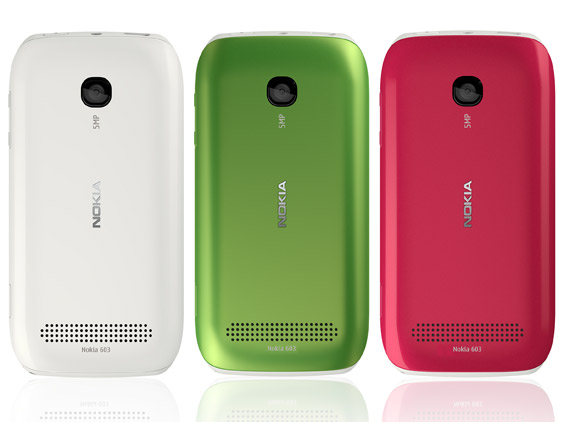 , Nokia 603 Symbian Belle, Με οθόνη 3.5 ίντσες Clear Black 640&#215;360 pixels