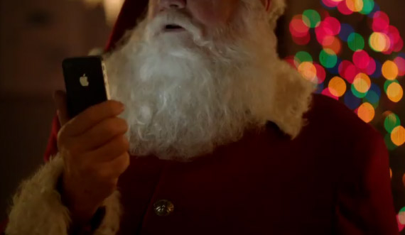 , Ο Stanta Claus χρησιμοποιεί iPhone 4S και Siri [video]