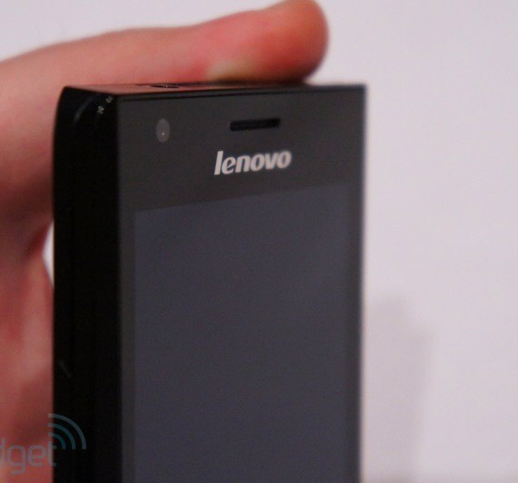 , Lenovo K800, Android smartphone με τον νέο επεξεργαστή Intel Medfield
