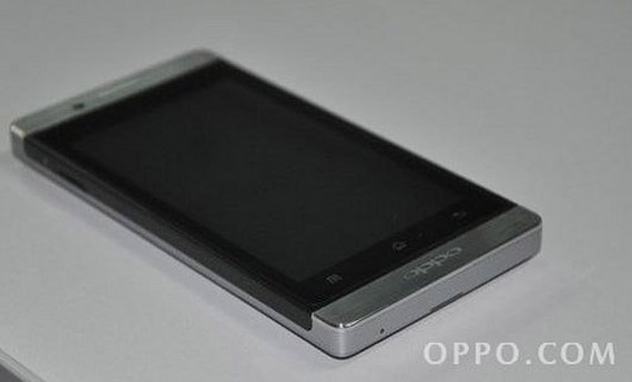 , OPPO Find 3, Android smartphone με οθόνη 4 ίντσες, διπύρηνο 1.5GHz και 340 ευρώ
