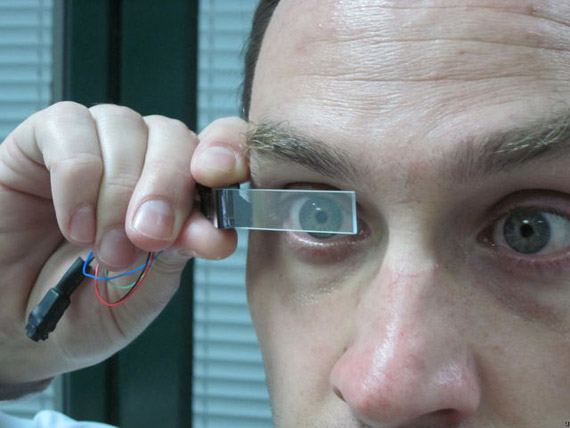 , Lumus OE-31, Augmented reality με διαφανείς φακούς [video]