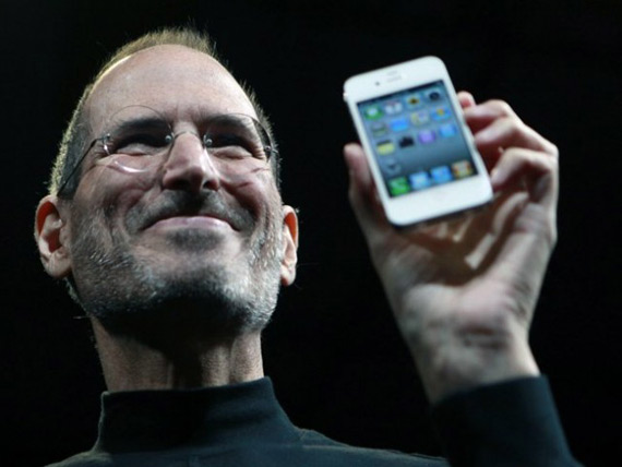 , Το επόμενο iPhone θα είναι &#8220;δια χειρός&#8221; Steve Jobs