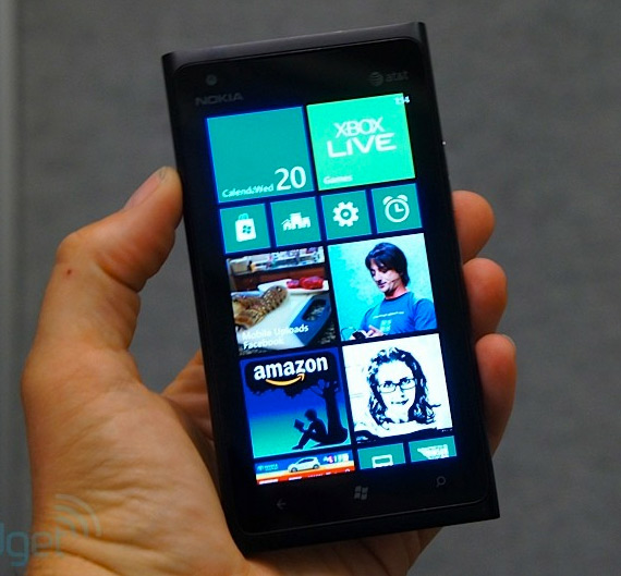 , Nokia Lumia 900 με Windows Phone 7.8 [hands-on photos]