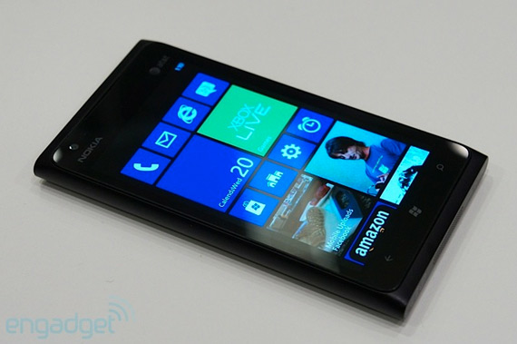 , Nokia Lumia 900 με Windows Phone 7.8 [hands-on photos]