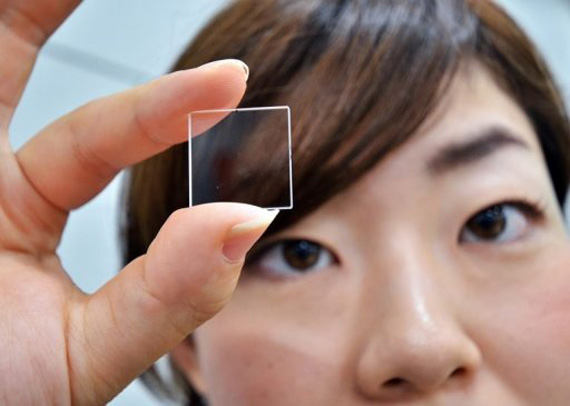 , Hitachi Quartz Glass Plate Technology, To &#8220;γυαλί&#8221; που θα κρατά ζωντανά τα δεδομένα μας για πάντα