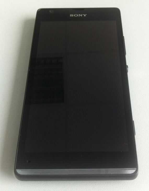 Sony CX5303, Sony CX5303 HuaShan, Φωτογραφίες leak από ένα νέο Xperia smartphone