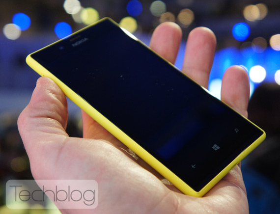 Nokia Lumia 720 MWC 2013, Nokia Lumia 720 φωτογραφίες hands-on (MWC 2013)