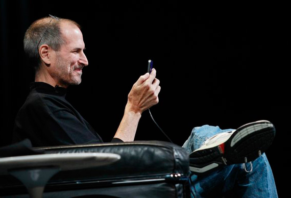 Steve Jobs iPhone, Steve Jobs, Θα βρίσκεται πίσω από τα επόμενα μοντέλα iPhone;