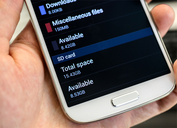 Samsung Galaxy S 4 usable available space, Samsung Galaxy S 4, Μελετάει το ενδεχόμενο να απελευθερώσει αποθηκευτικό χώρο