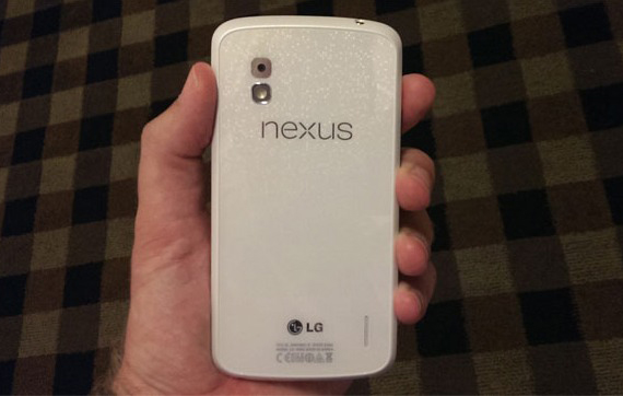 Nexus 4 λευκό, Nexus 4, Θα κυκλοφορήσει και σε λευκό χρώμα με Android 4.3