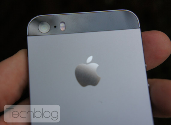 iPhone 5S, Για κάθε 2 iPhone 5S η Apple πουλάει ένα iPhone  5C