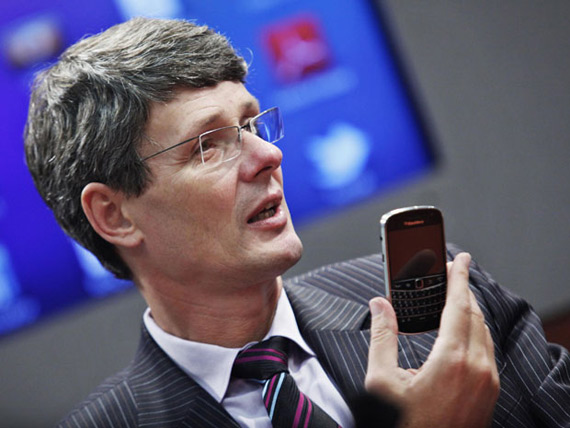 BlackBerry Thorsten Heins outs, O διαγωνισμός ιδιωτικοποίησης της BlackBerry απέτυχε. O Thorsten Heins απομακρύνεται από Διευθύνων Σύμβουλος