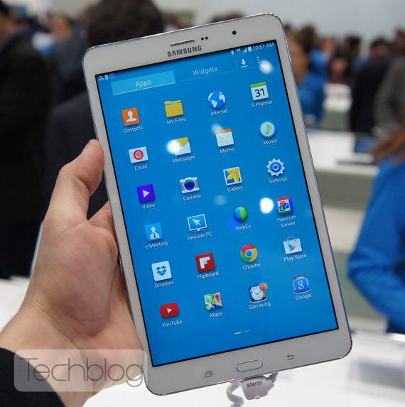 , Τα Android tablets ξεπέρασαν σε πωλήσεις τα iPad το 2013, Πρώτη στους κατασκευαστές η Apple