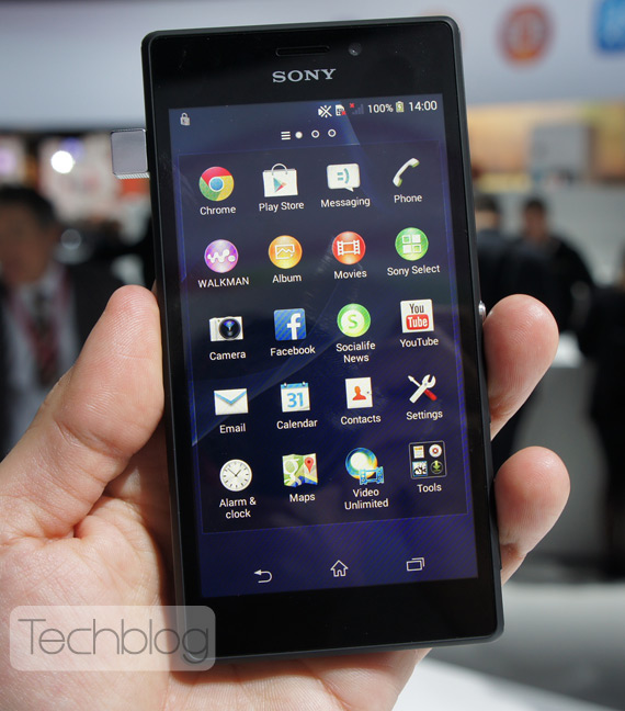 , Sony Xperia M2 hands-on [MWC 2014]