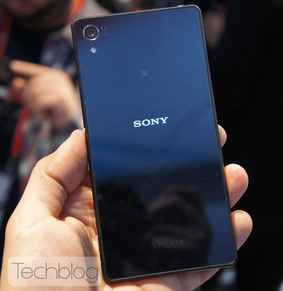 , Sony Xperia Z2 hands-on video [MWC 2014]
