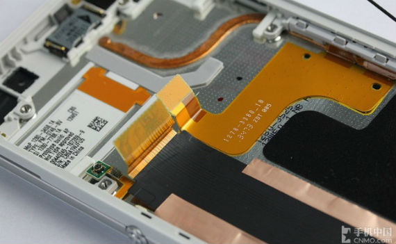 , Δείτε τα σωθικά του Sony Xperia Z2