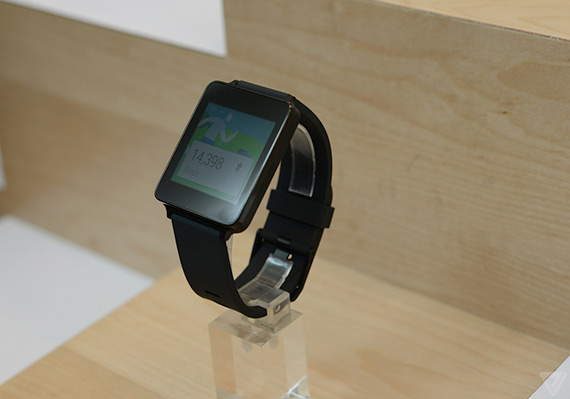 , LG G Watch, Έρχεται με Snapdragon 400 και μπαταρία 400mAh