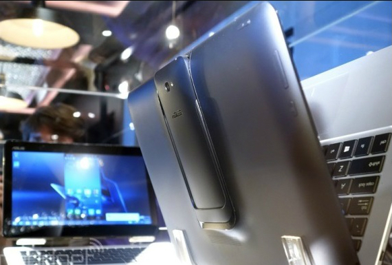 , ASUS Transformer Book V, Windows υβριδικό laptop με αποσπώμενο Android phone