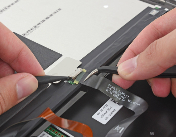 , Microsoft Surface Pro 3 teardown, σχεδόν αδύνατο να επισκευαστεί