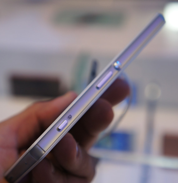 Sony Xperia Z3 Compact IFA 2014, Sony Xperia Z3 Compact ελληνικό βίντεο παρουσίαση [IFA 2014]