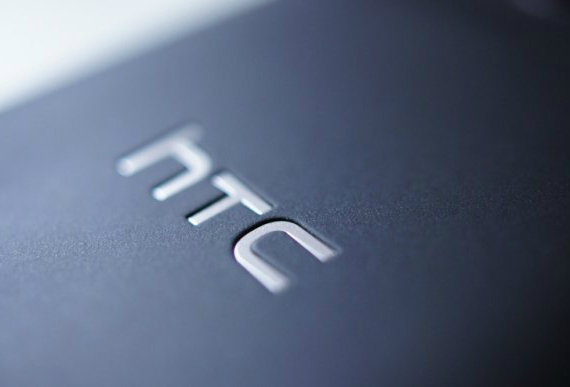 HTC Aero: Αναφορές για οθόνη QHD και επικάλυψη Gorilla Glass 4, HTC Aero: Αναφορές για οθόνη QHD και επικάλυψη Gorilla Glass 4