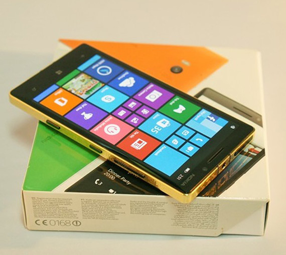 Nokia Lumia 930 24k gold, Nokia Lumia 930: Χρυσή έκδοση 24Κ με μαίανδρο