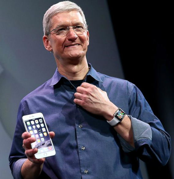 tim cook για apple watch, Tim Cook: Το Apple Watch είναι το πρώτο smartwatch που αξίζει