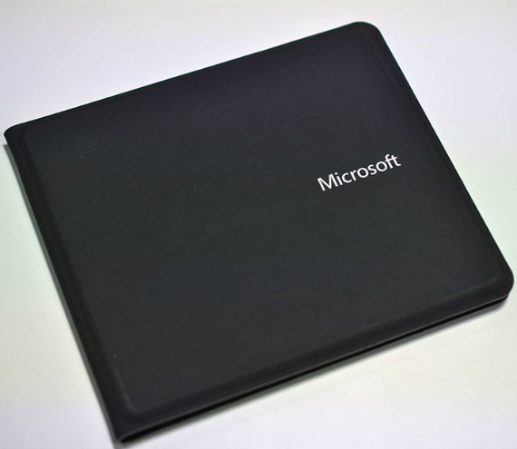 microsoft foldable keyboard, Microsoft: Καινοτομεί με πτυσσόμενο πληκτρολόγιο για iOS και Android [MWC 2015]