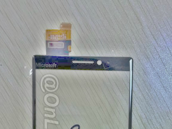 Lumia 1030: Διέρρευσε το μπροστινό πάνελ;, Lumia 1030: Διέρρευσε το μπροστινό πάνελ;