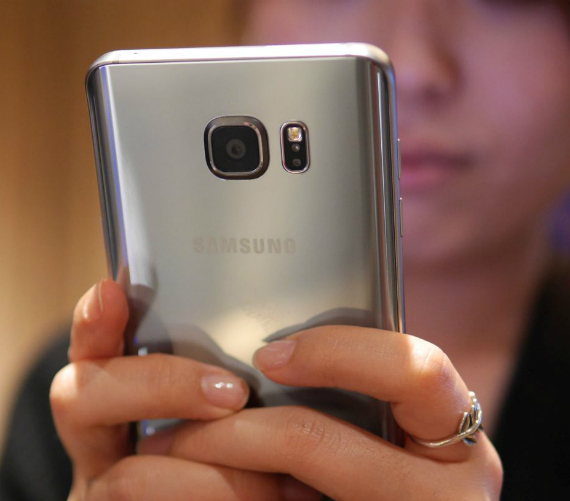 Samsung Galaxy Note 5: Επίσημα το πιο κομψό phablet της Samsung, Samsung Galaxy Note 5: Επίσημα το πιο κομψό phablet της Samsung