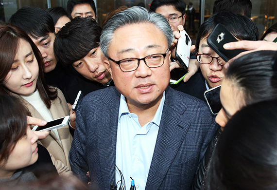 samsung Dongjin Koh, Samsung: Ο νέος επικεφαλής προειδοποιεί για μια δύσκολη χρονιά