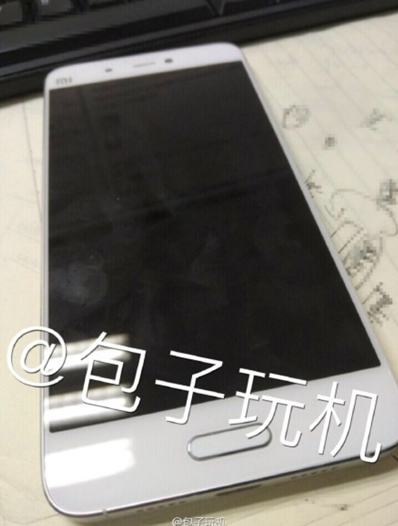 xiaomi, mi5, flagship, live, photo, leak, weibo, Xiaomi Mi5: Η πρώτη live &#8220;πόζα&#8221; της πολυαναμενόμενης ναυαρχίδας;